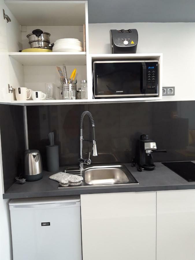 Belvarosi Apartman ซิเกตวาร์ ภายนอก รูปภาพ